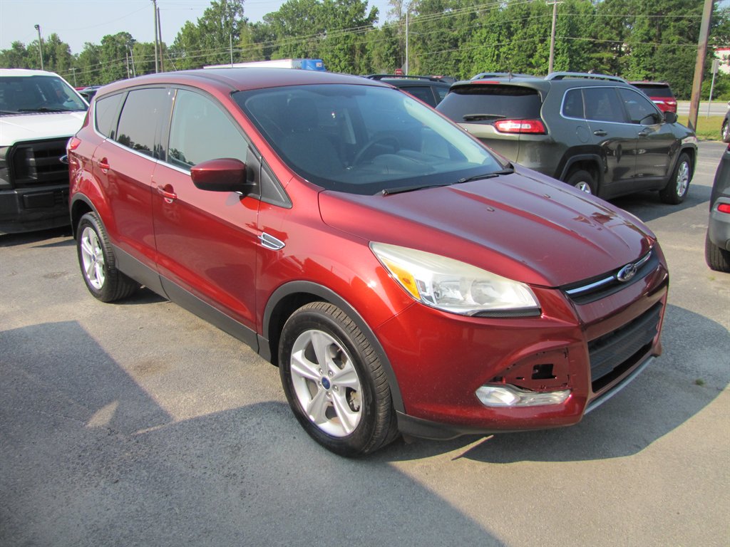 Ford Escape photo 3