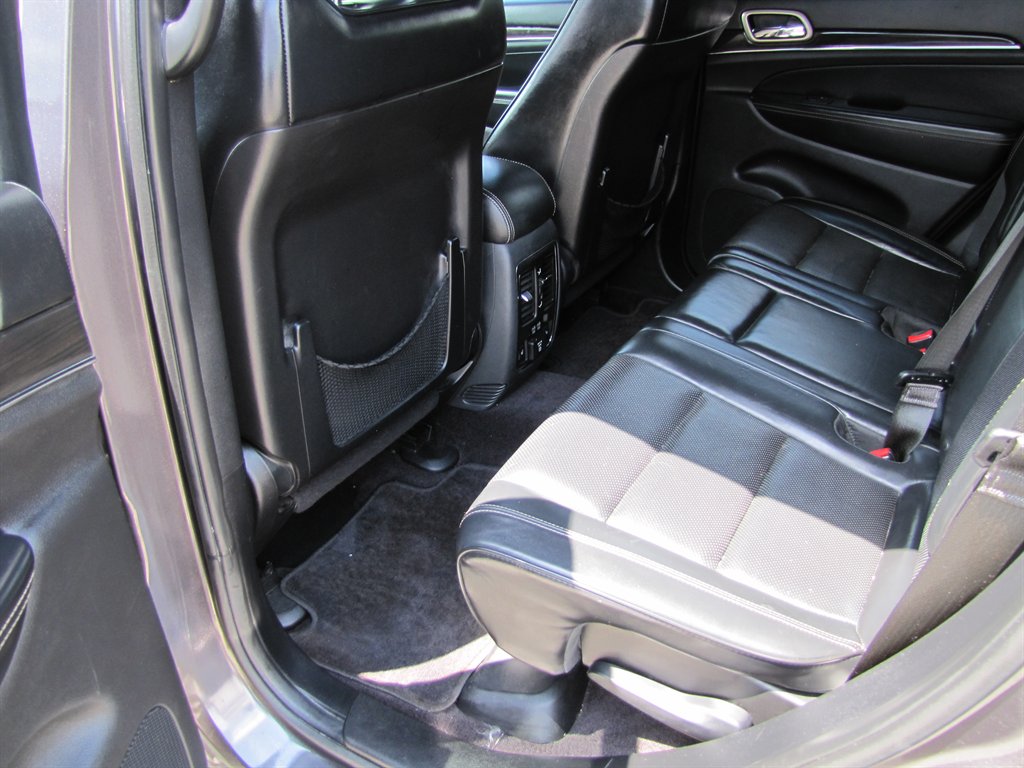 2016 Jeep Grand Cherokee Overland - Photo 9