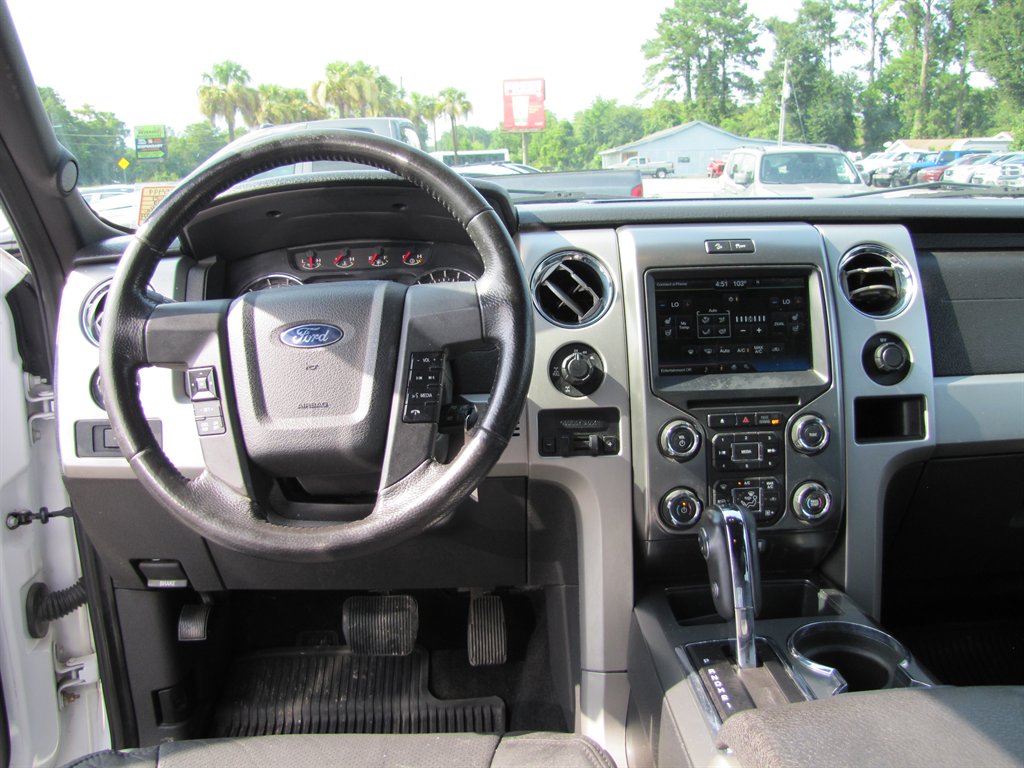 Ford F150 photo 9