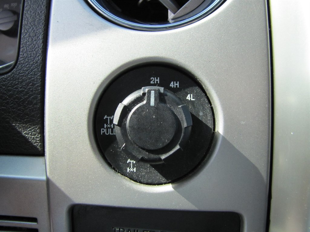 Ford F150 photo 13