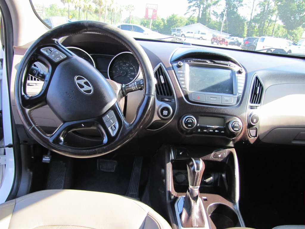 Hyundai Tucson photo 9