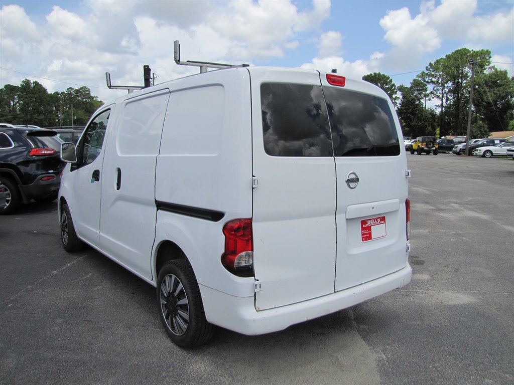 Nissan NV 200 photo 6