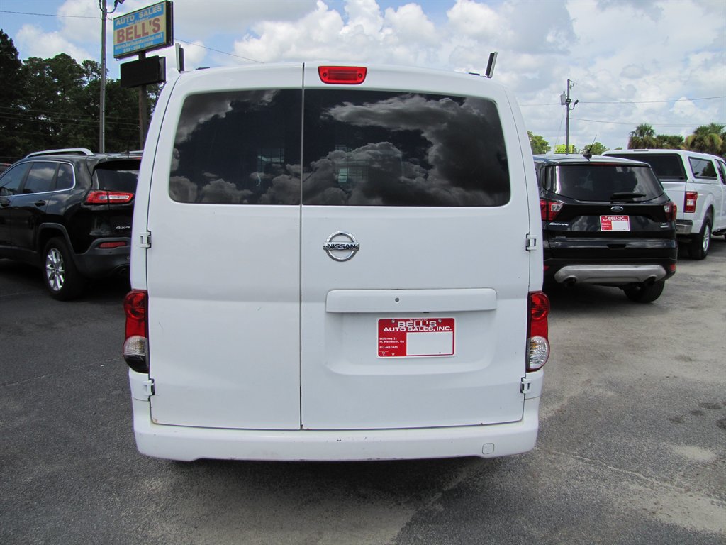 Nissan NV 200 photo 5