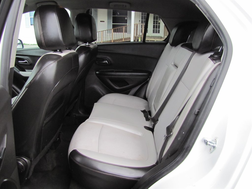 Chevrolet Trax photo 8
