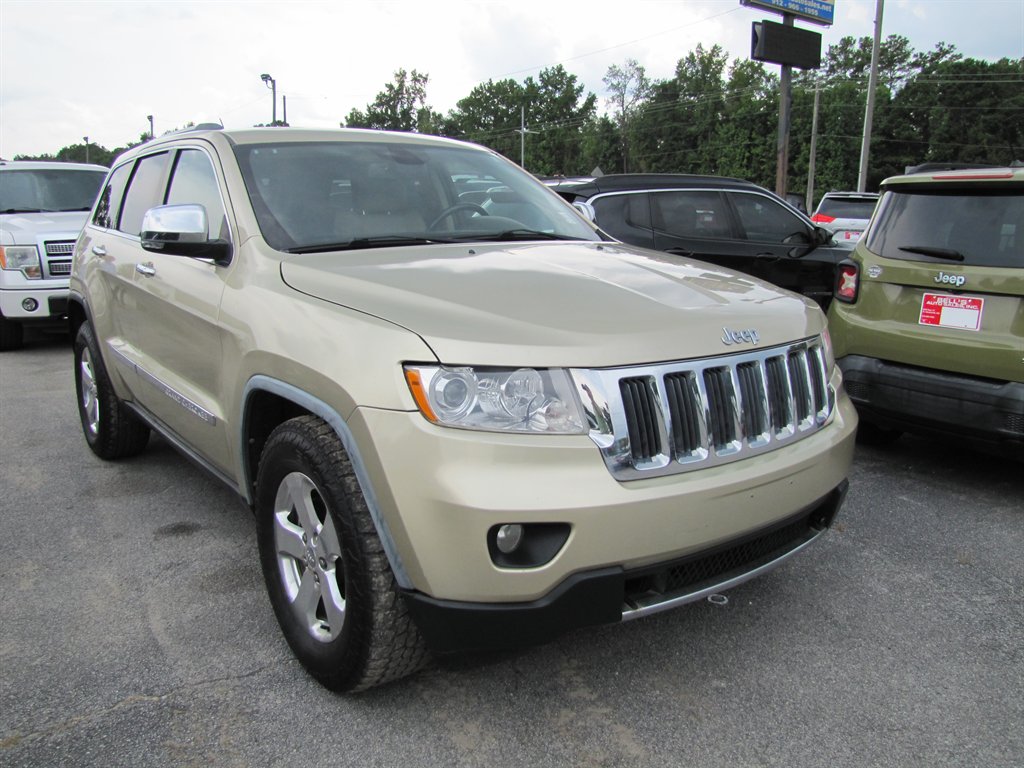 Jeep Grand Cherokee photo 3