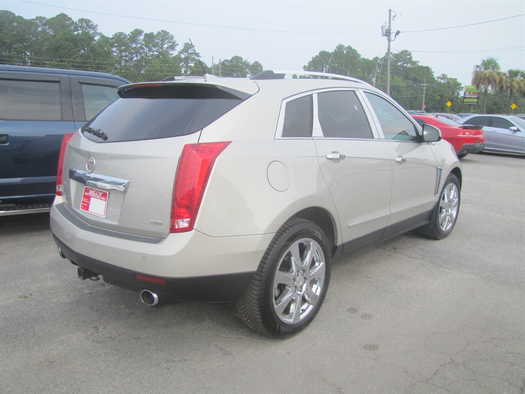 Cadillac SRX photo 4