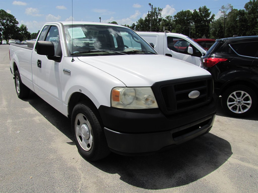 Ford F150 photo 2