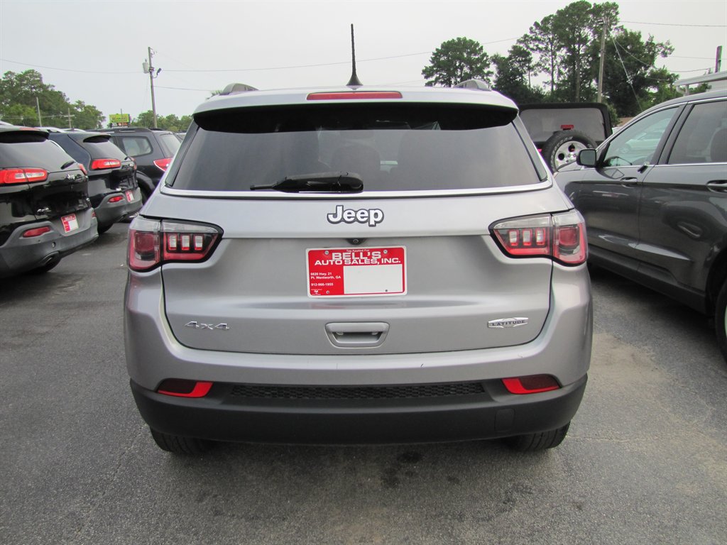 Jeep Compass photo 5