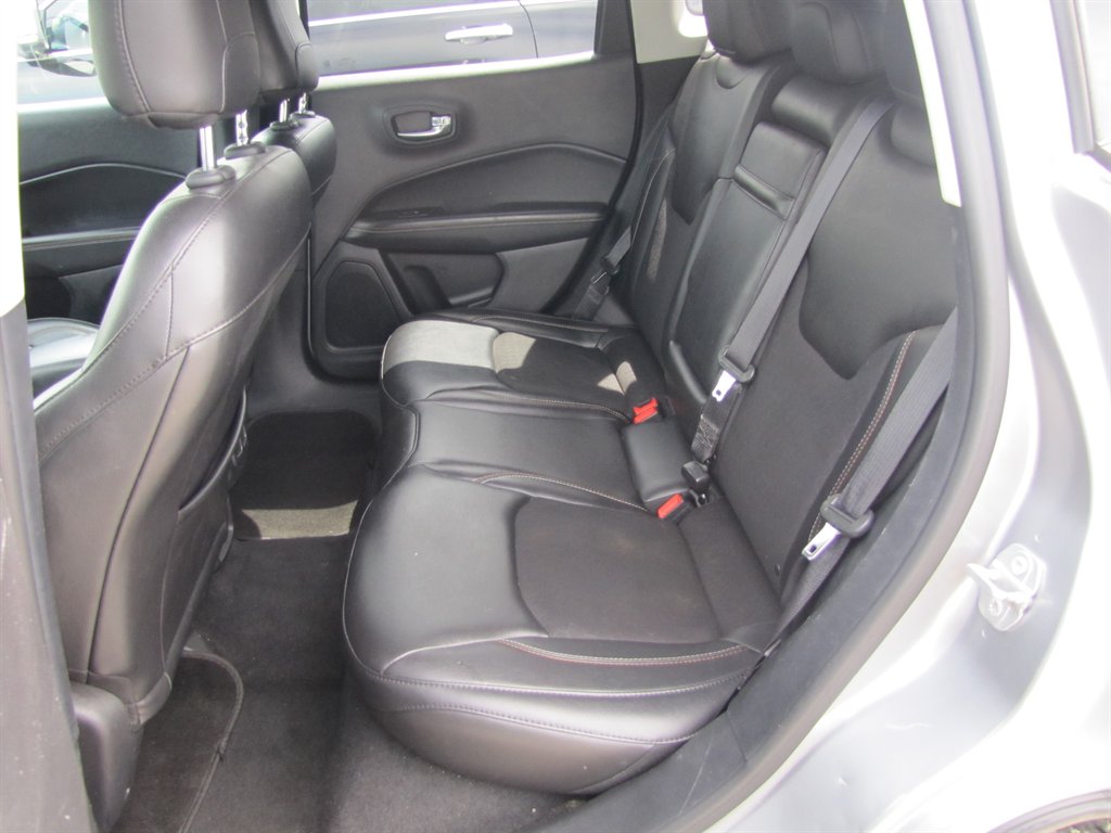 Jeep Compass photo 7