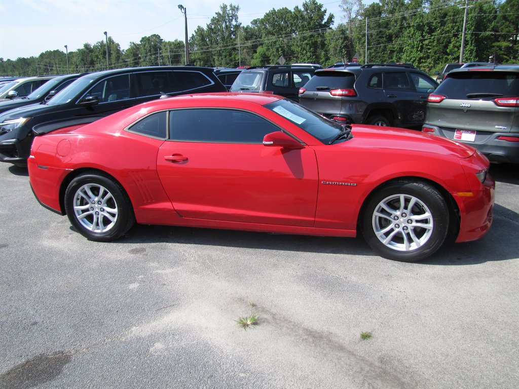 Chevrolet Camaro photo 3