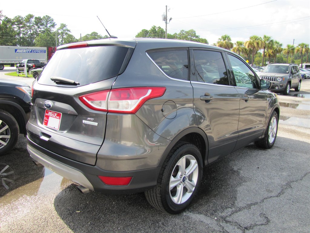 Ford Escape photo 4