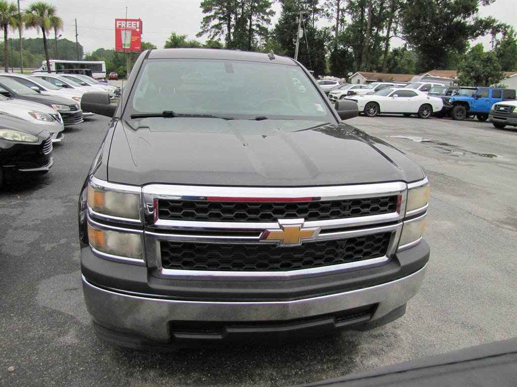 Chevrolet Silverado 1500 photo 2