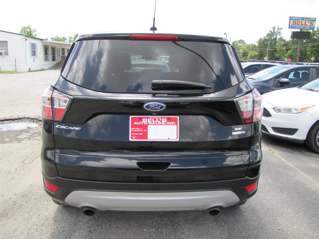 Ford Escape photo 5