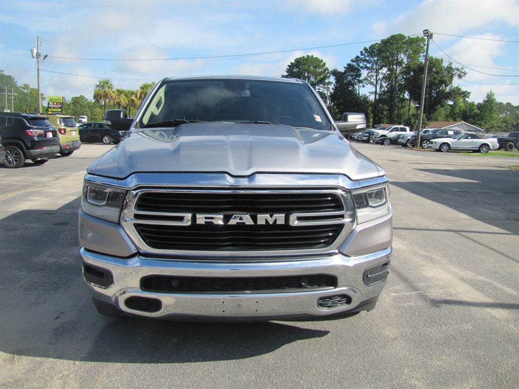Ram 1500 photo 2
