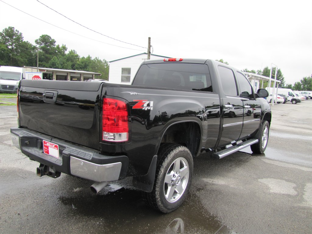 GMC Sierra 2500 photo 4