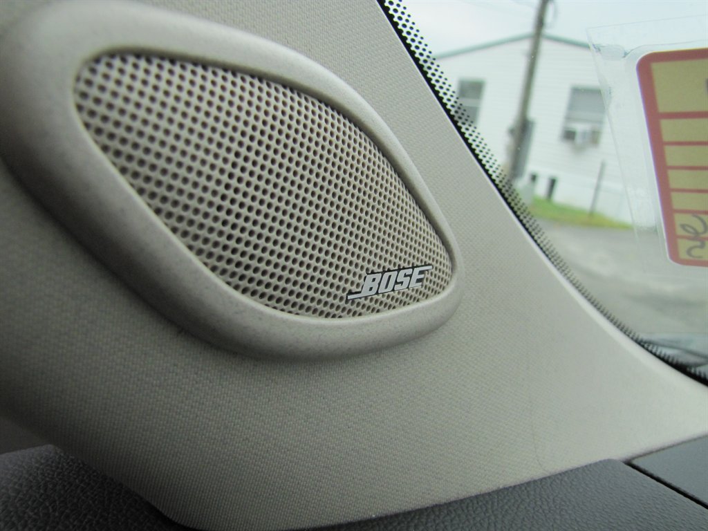 GMC Sierra 2500 photo 12