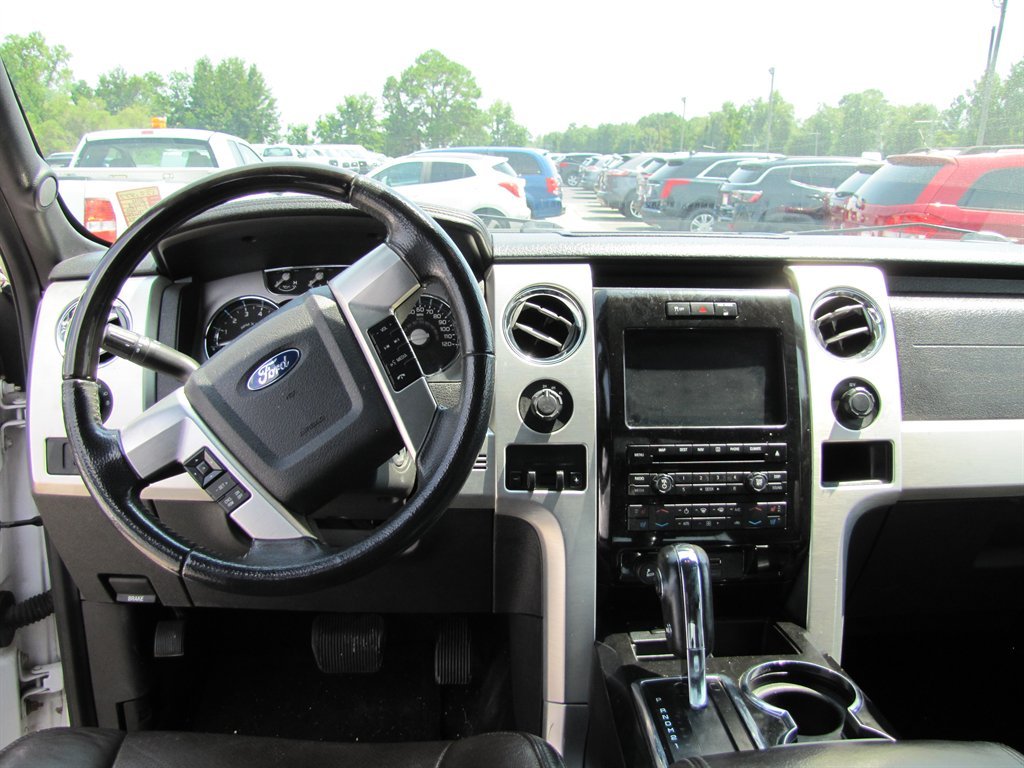Ford F150 photo 9