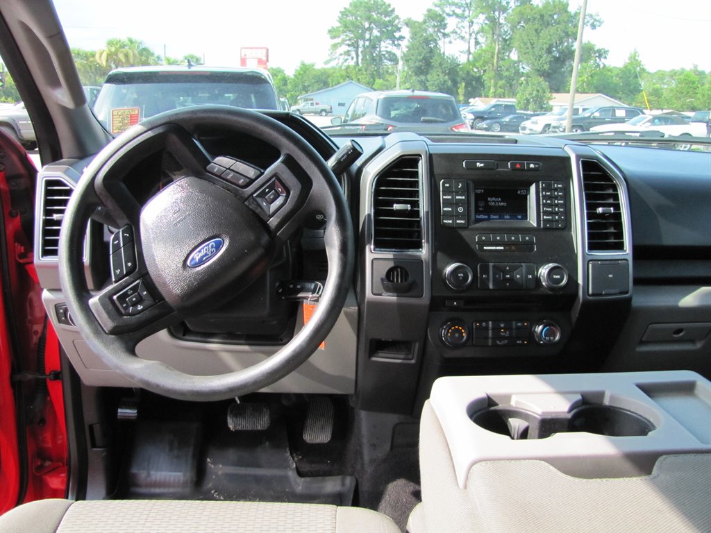 Ford F150 photo 9