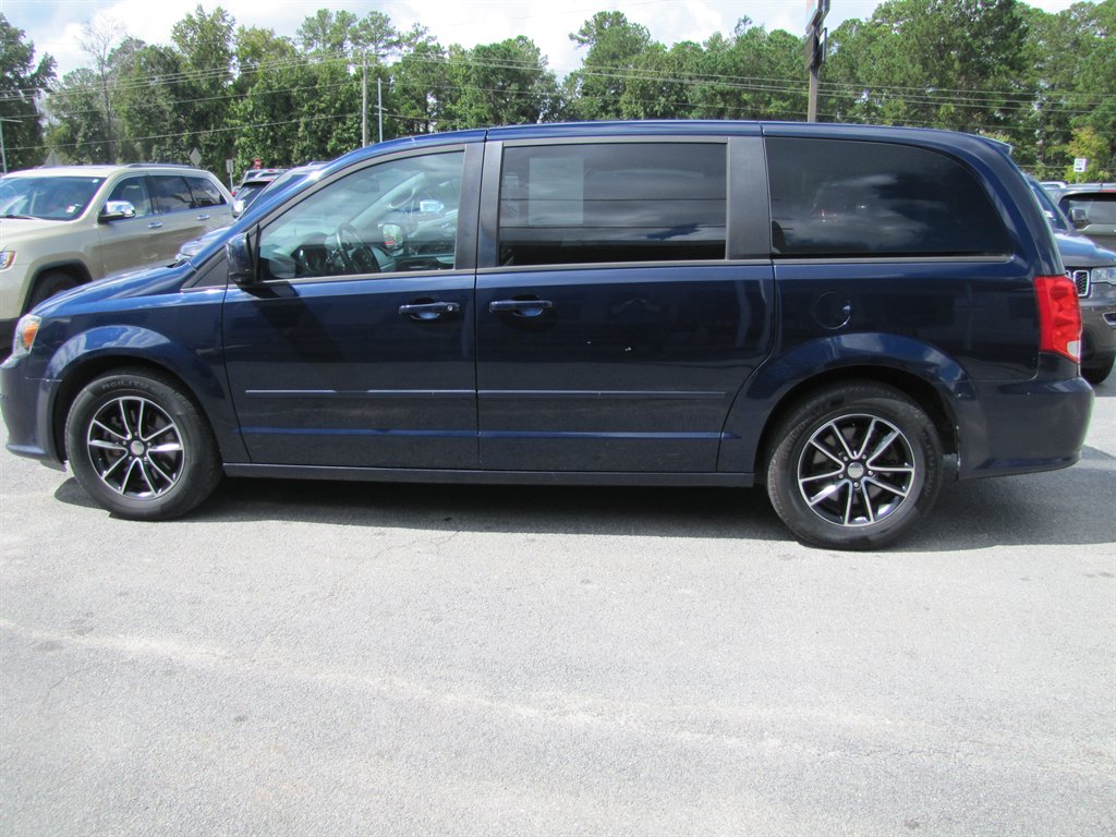 Dodge Grand Caravan photo 7