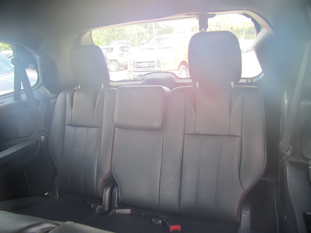 Dodge Grand Caravan photo 8