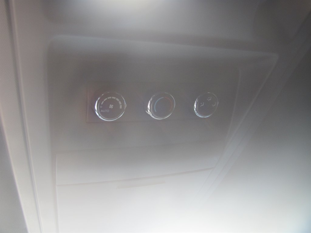 Dodge Grand Caravan photo 10