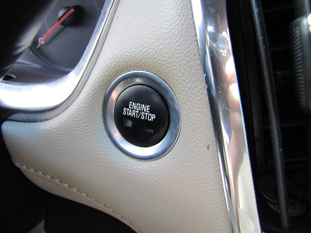 Chevrolet Traverse photo 11