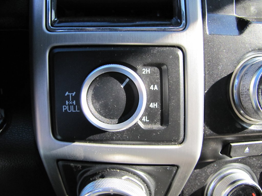 Ford F-150 photo 18