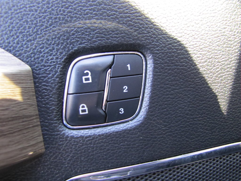 Ford F-150 photo 14