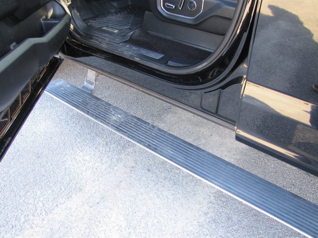 Ford F-150 photo 8