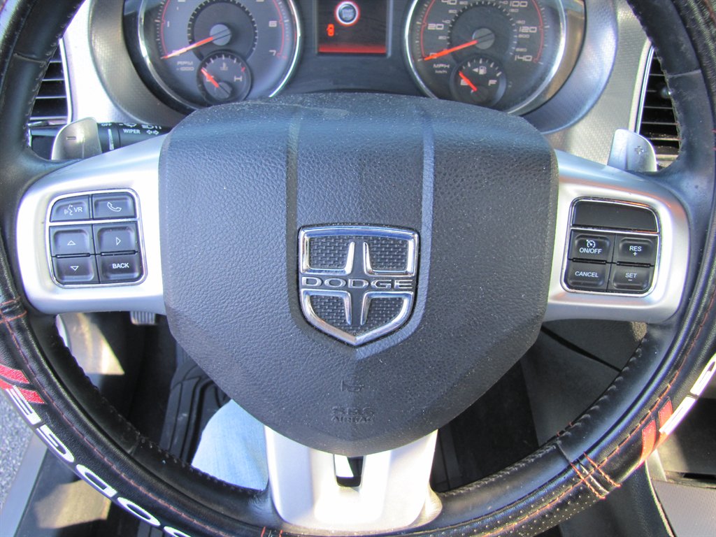 Dodge Charger photo 14