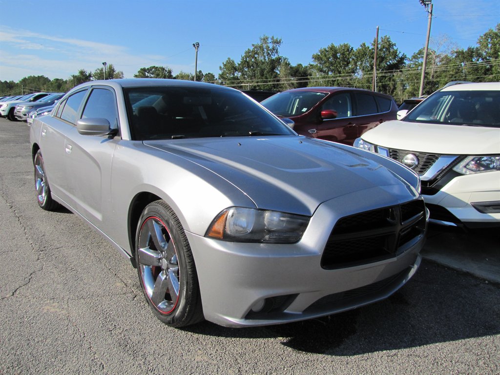 Dodge Charger photo 3