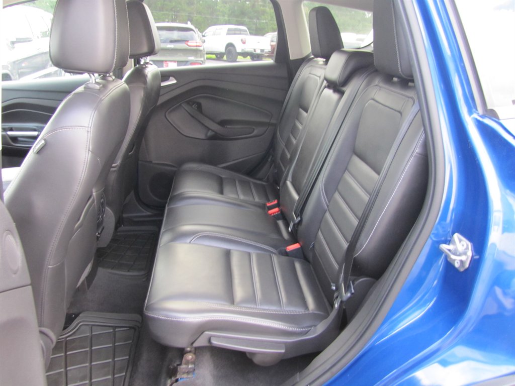 Ford Escape photo 8