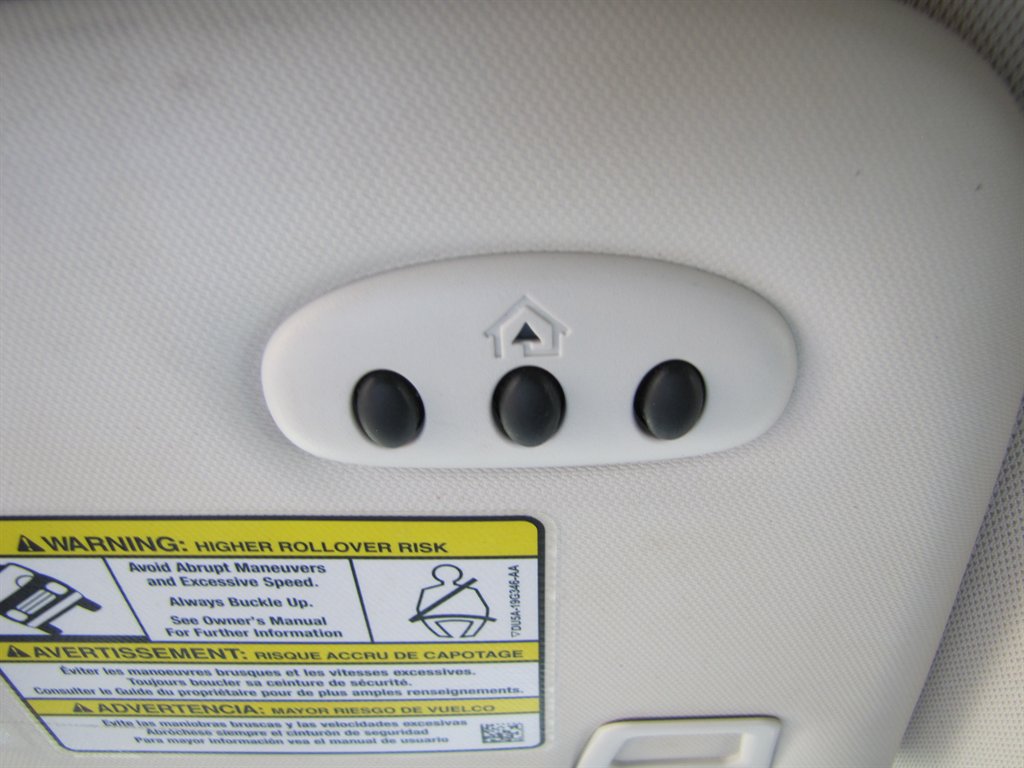 Ford Escape photo 12