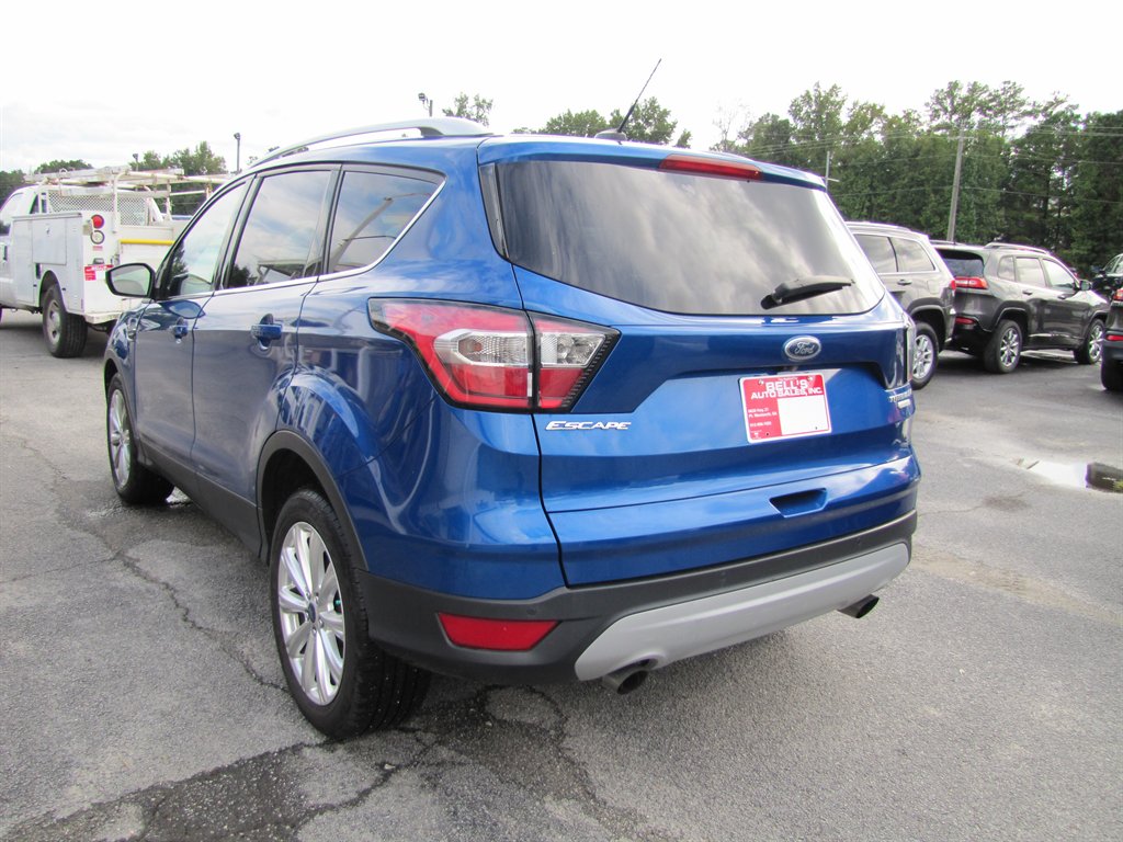 Ford Escape photo 6