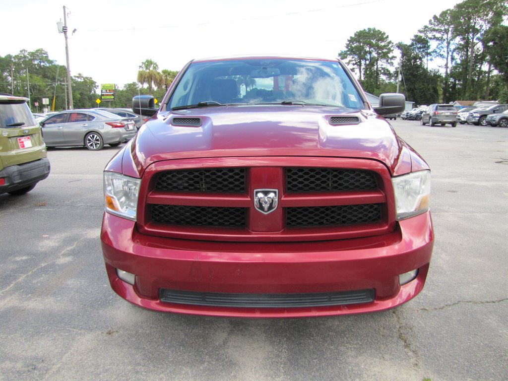 Ram 1500 photo 2