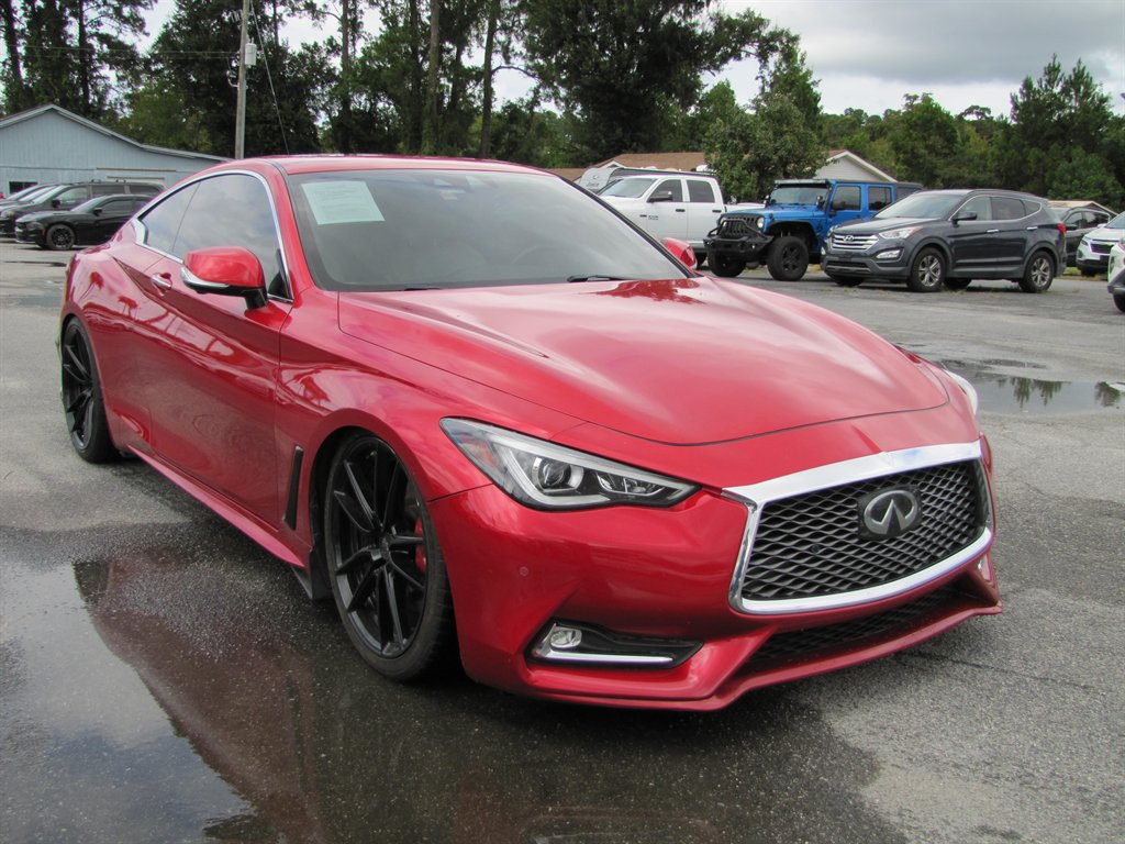 Infiniti Q60 photo 3