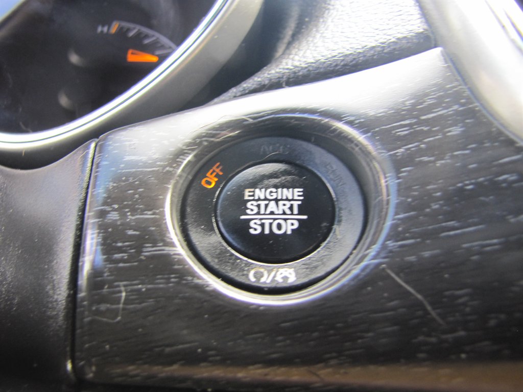 Jeep Grand Cherokee photo 10