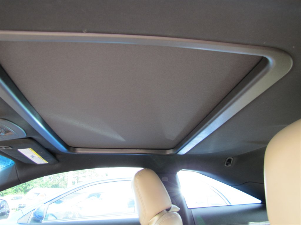 Cadillac CTS photo 8