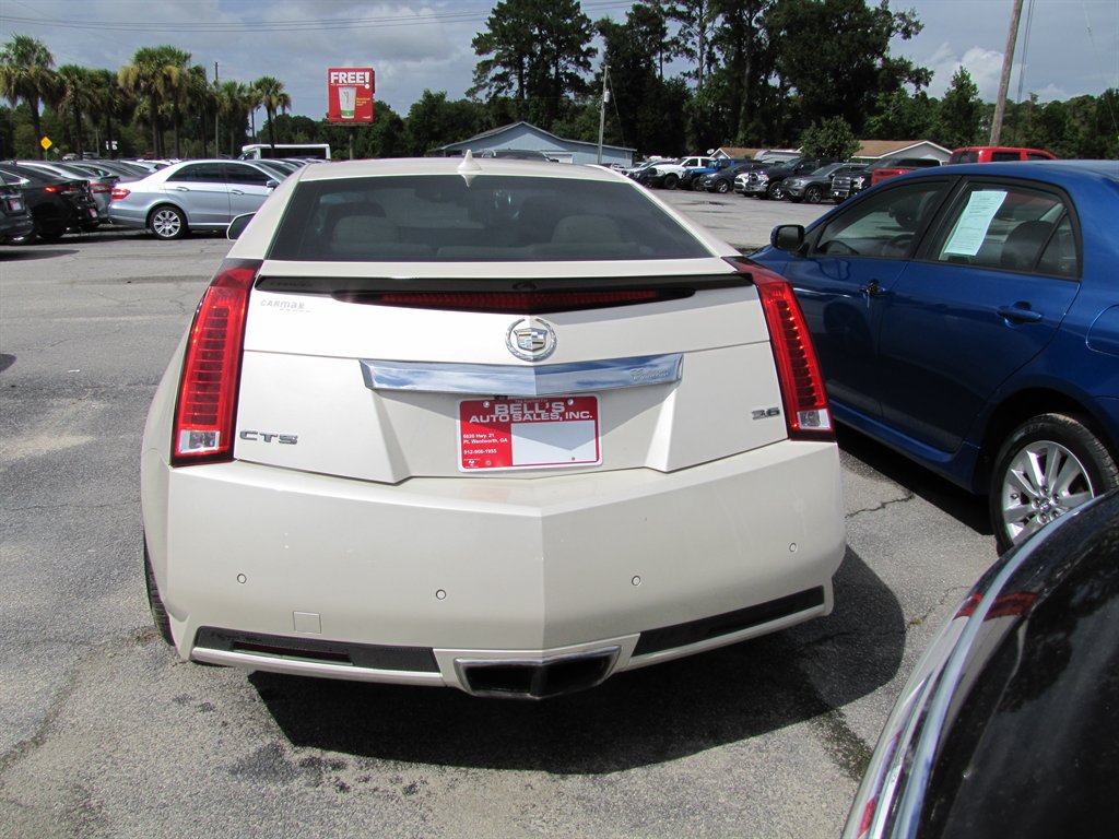 Cadillac CTS photo 5