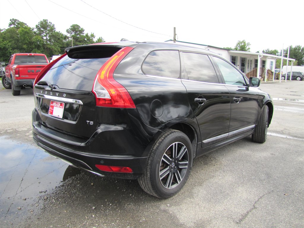 Volvo XC60 photo 4