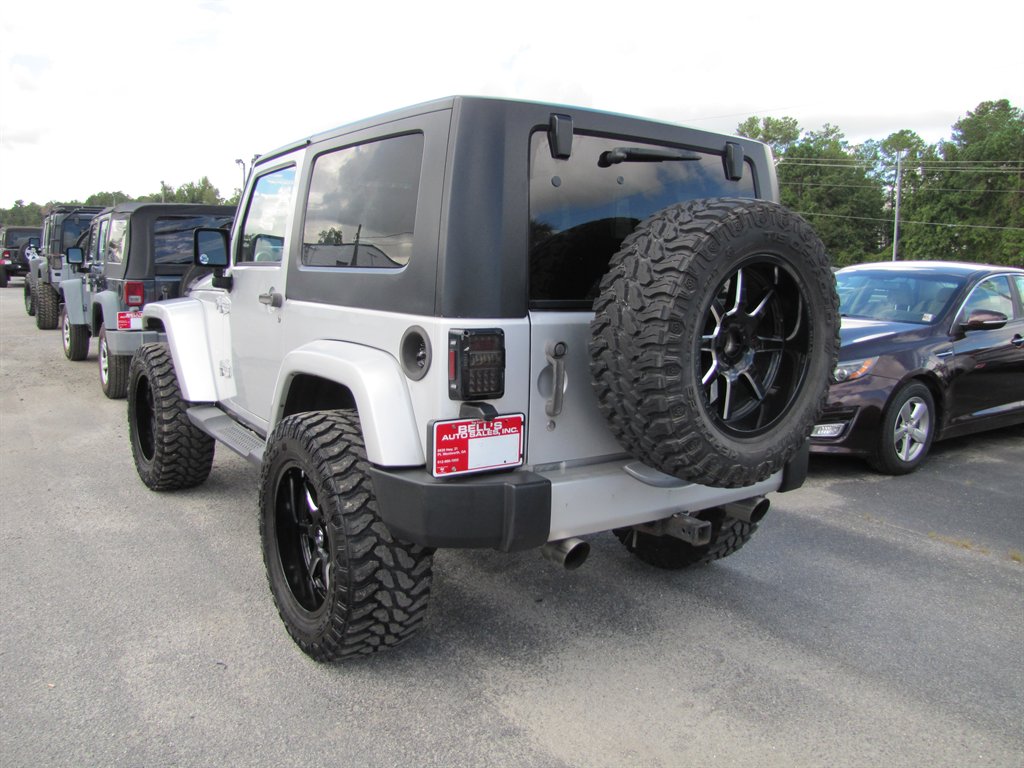 Jeep Wrangler photo 6