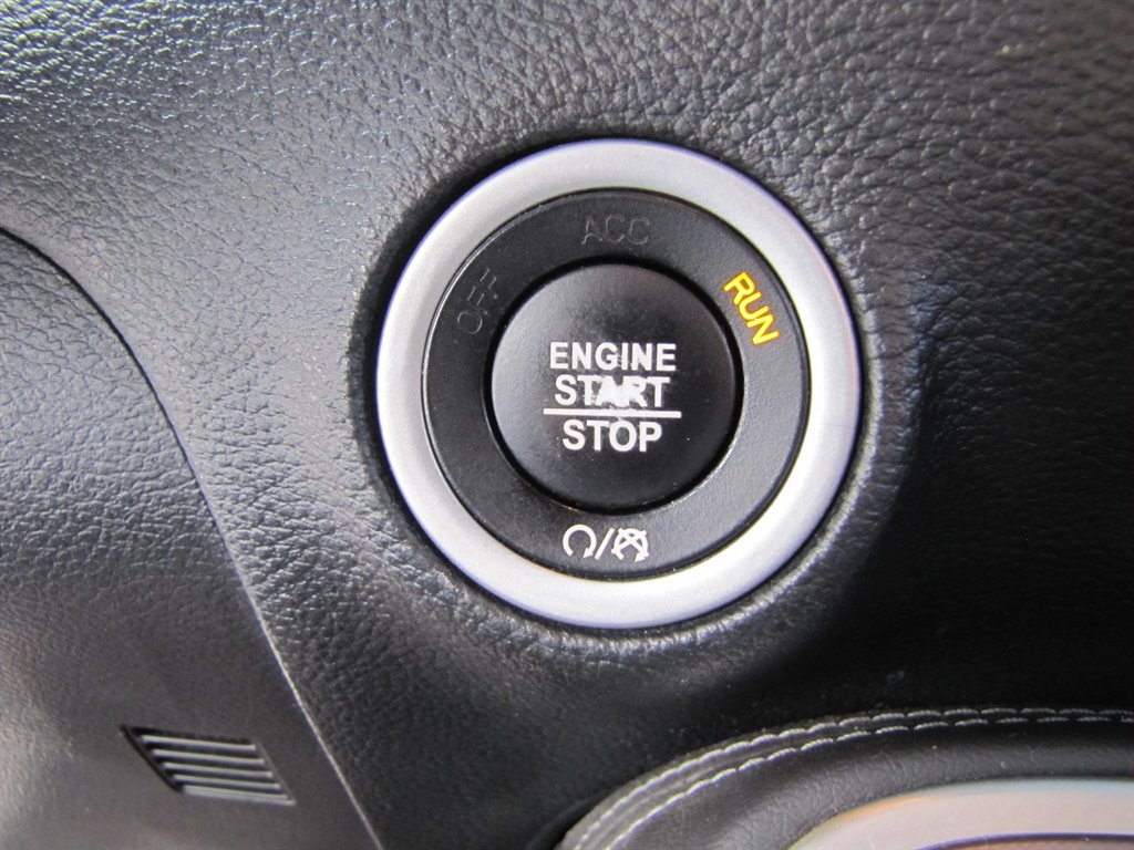 Dodge Challenger photo 14