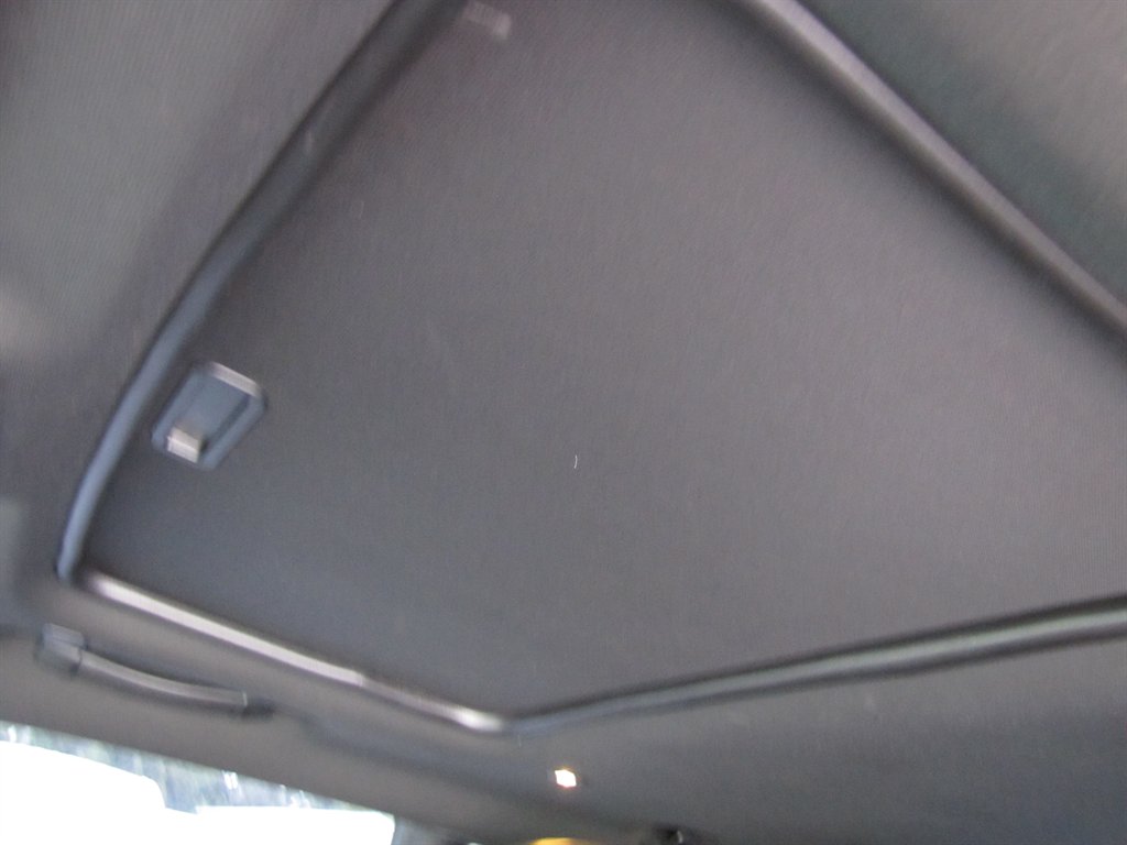 Dodge Challenger photo 13