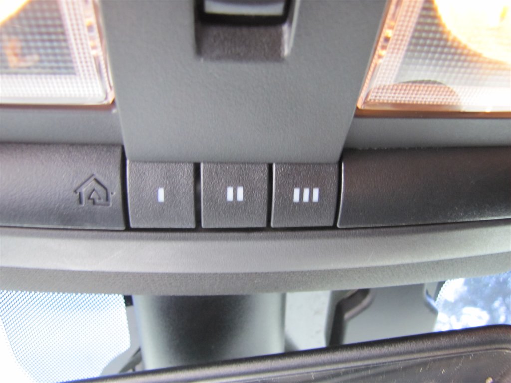 Dodge Challenger photo 12
