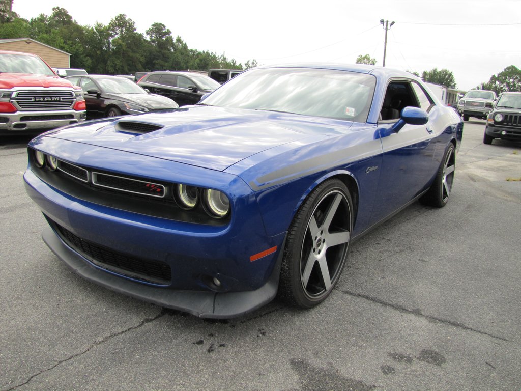Dodge Challenger