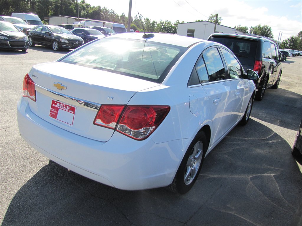 Chevrolet Cruze Limited photo 3