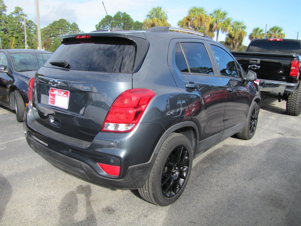 Chevrolet Trax photo 3