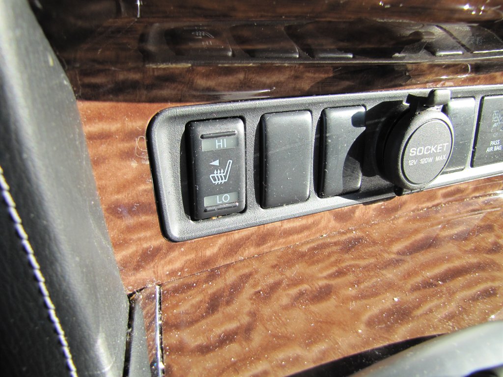 Nissan Armada photo 14