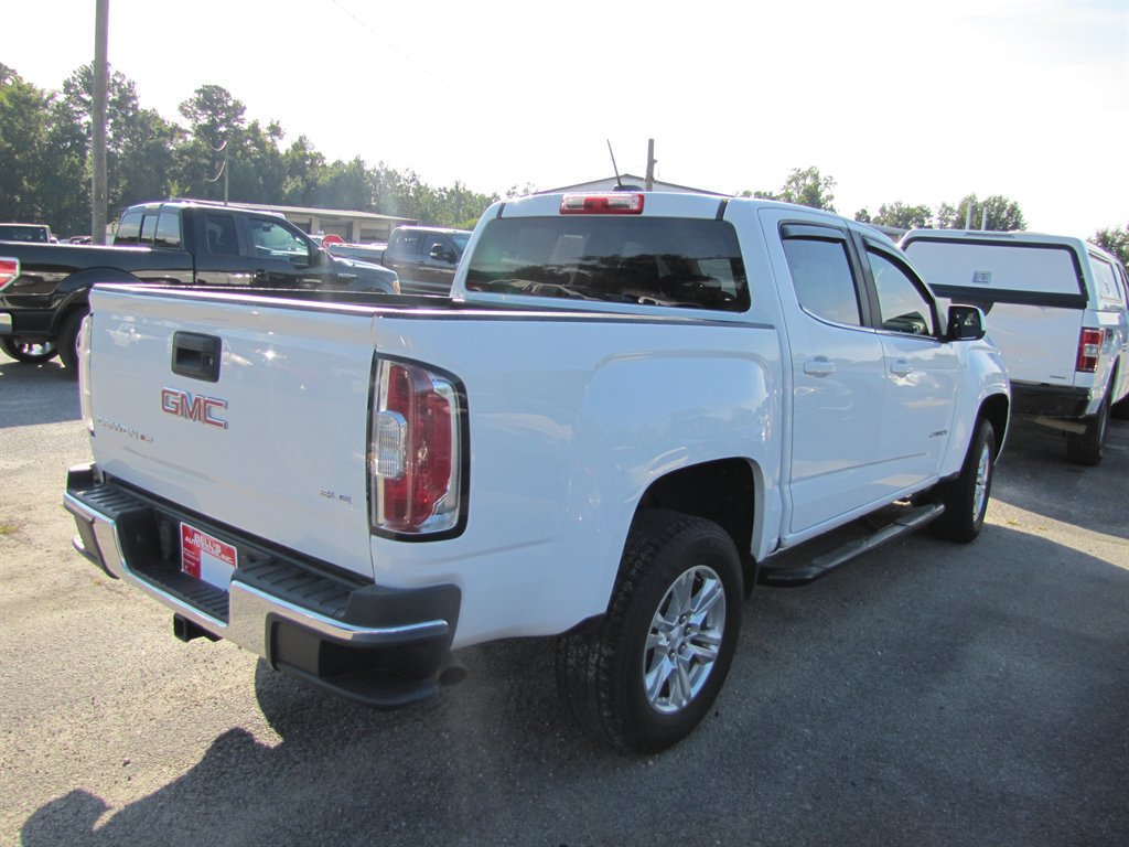 GMC Canyon photo 3