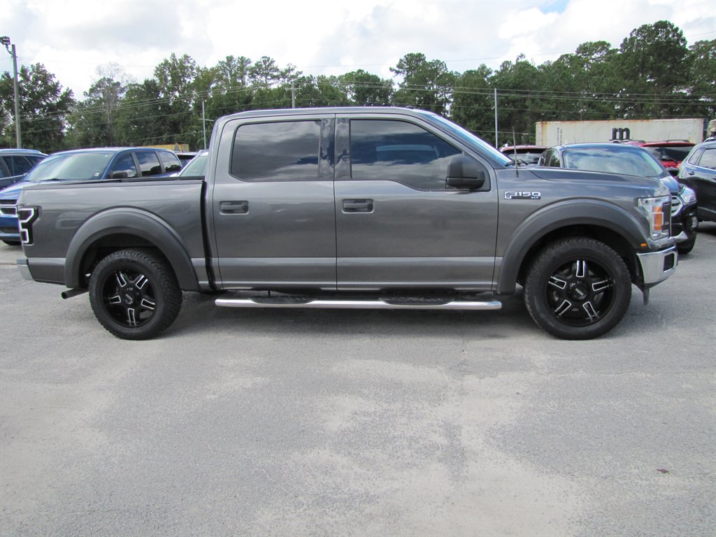 Ford F-150 photo 4